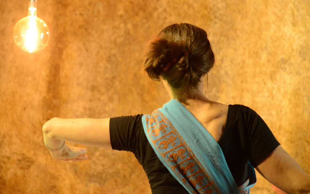 Nostalgia d’imperfetto. Seminario residenziale di danza indiana odissi.